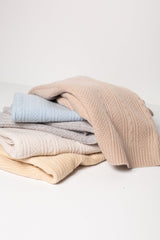 CABLE CASHMERE BABY BLANKET