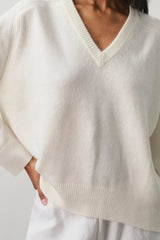 SYDNEY V-NECK CASHMERE SWEATER