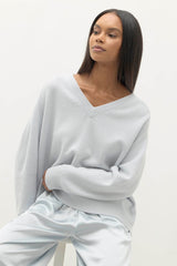 SYDNEY V-NECK CASHMERE SWEATER