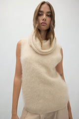 CHIARA SLEEVELESS TURTLENECK SWEATER