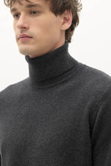 NICHOLO CASHMERE TURTLENECK